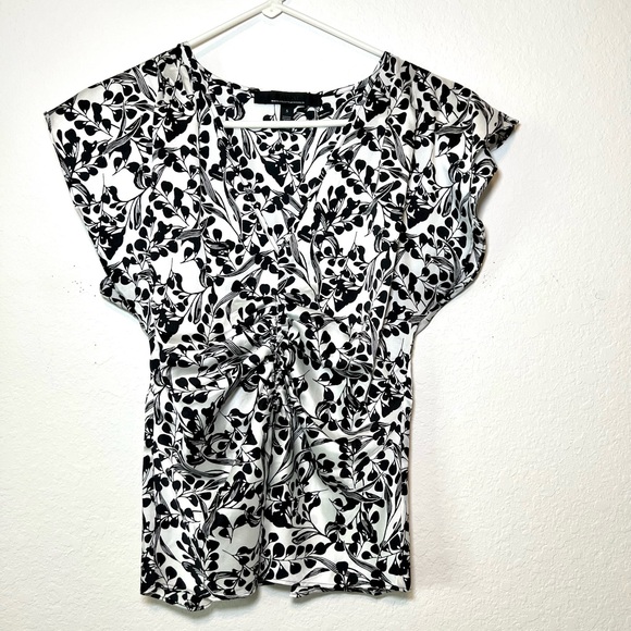 White House Black Market Tops - White House Black Market Black and White Floral Blouse. Size S. Great Condition.